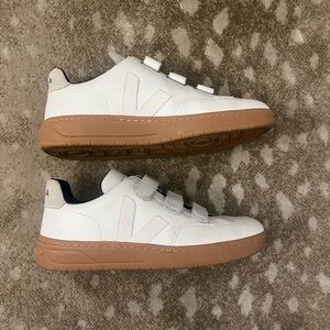 Veja Velcro Sneakers